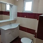 2bdr With Balcony With View- Free Parking *